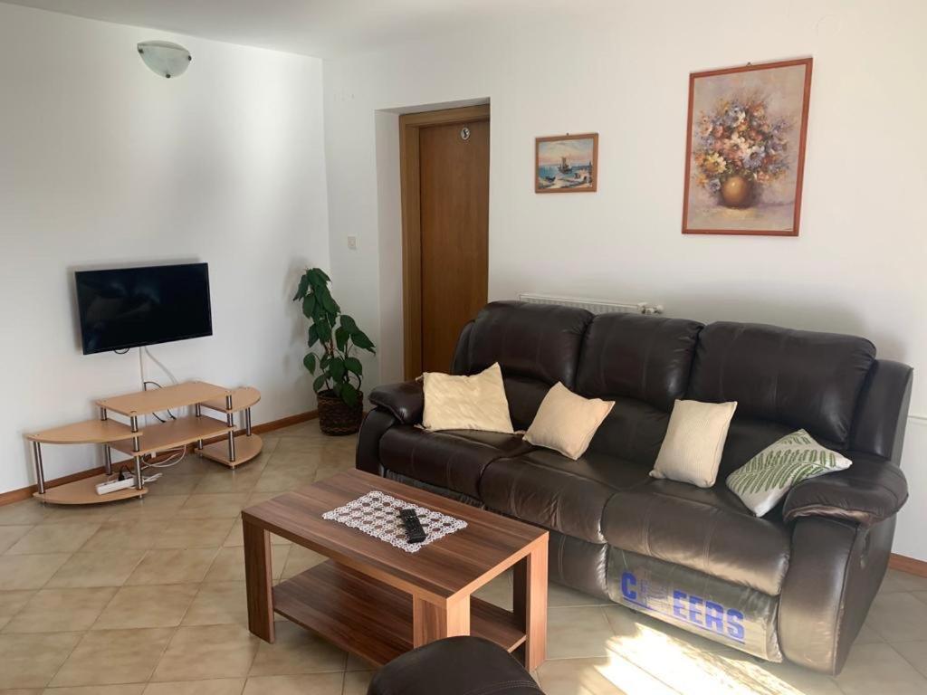 Apartman Dalija Vinkuran Extérieur photo